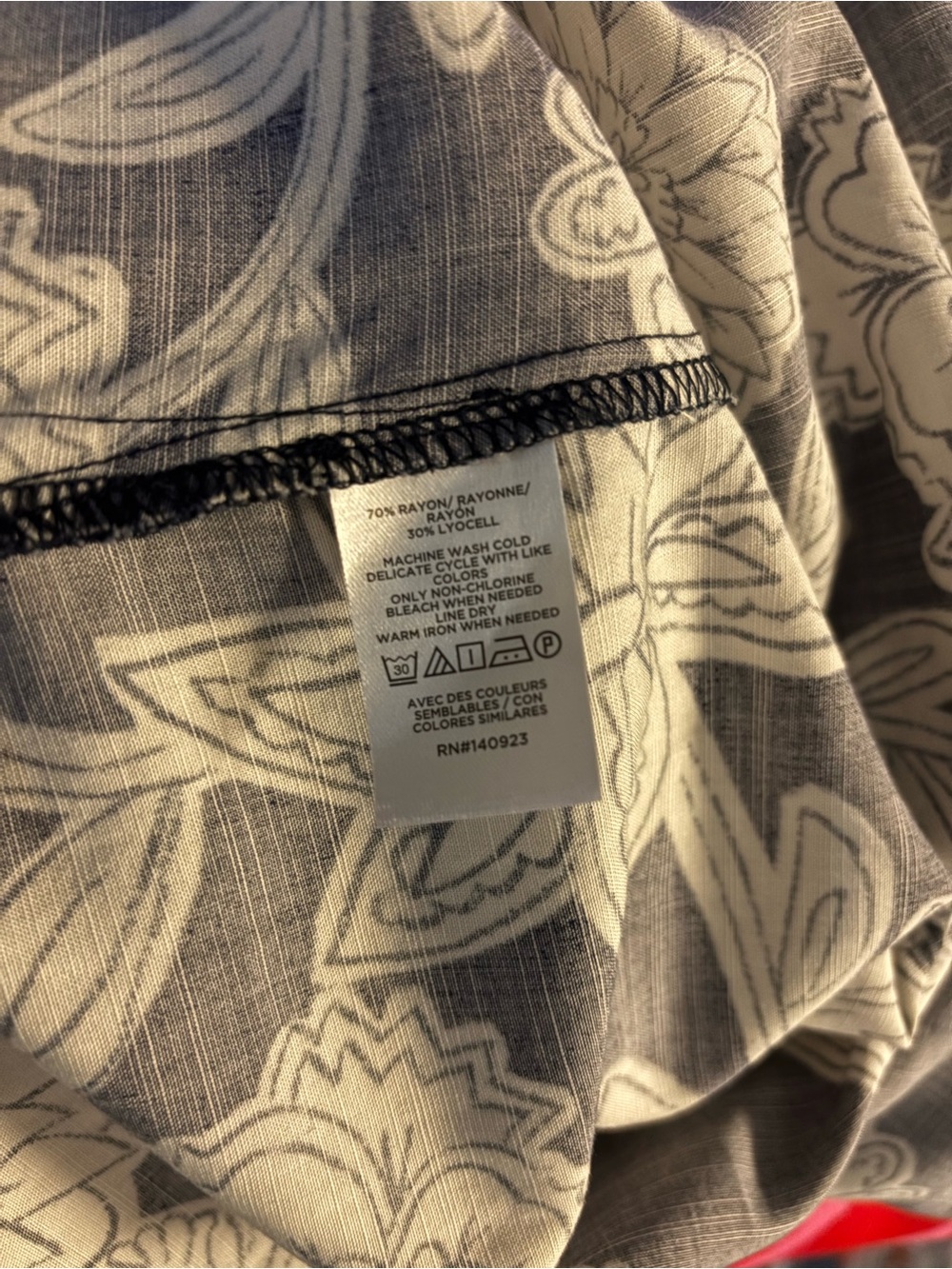 !! NWT!!!   LOFT Navy and White Floral Maxi Shirt Dress - Picture 10 of 10